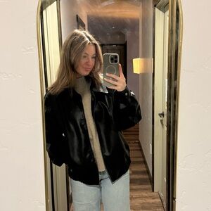 Meet your Posher, Ellie